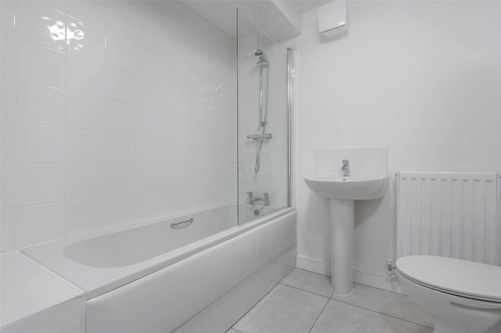 Unit 8 Bathroom