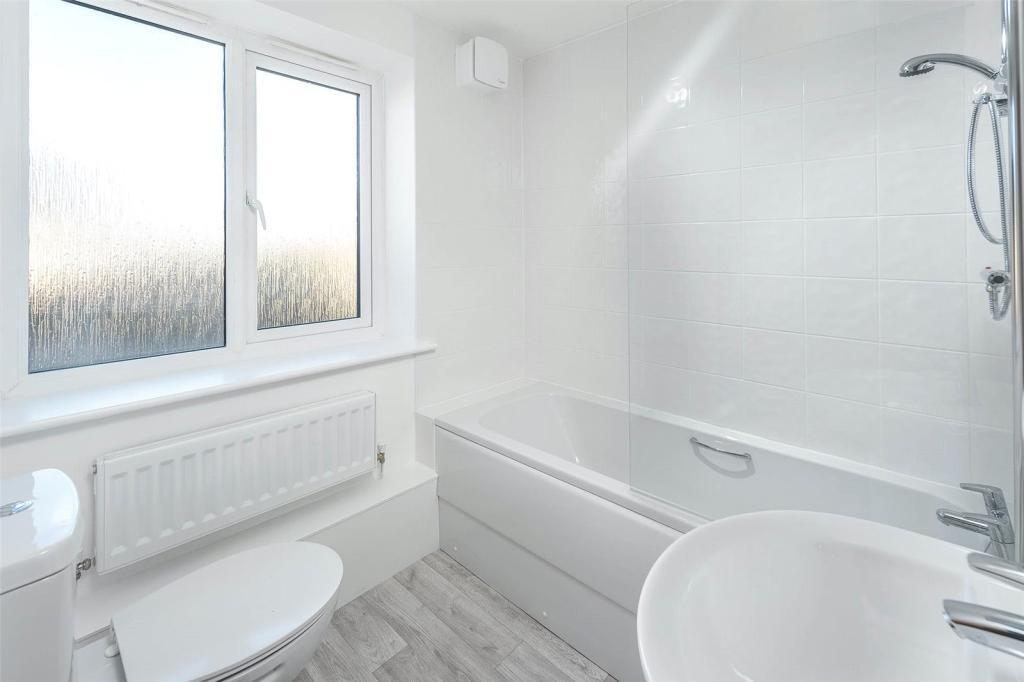 Unit 2 Bathroom
